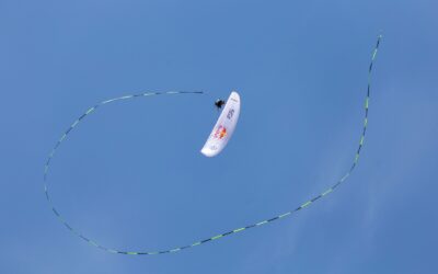 Escucha el programa especial de «Ser Aventureros» sobre el mundo del parapente y el FIA el Yelmo