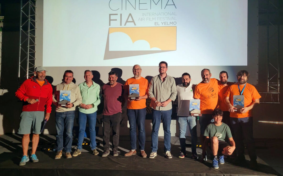 La película suiza “Cerro Torre. Climb & Fly” gana el XXIV Festival Internacional del Cine del Aire