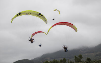 Las exhibiciones aéreas, el deporte y la música, protagonistas de la jornada central del FIA El Yelmo